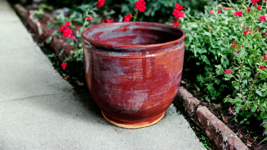 Crimson Luster Pot