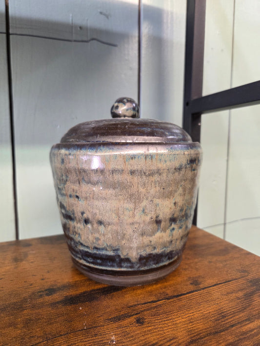 Canister